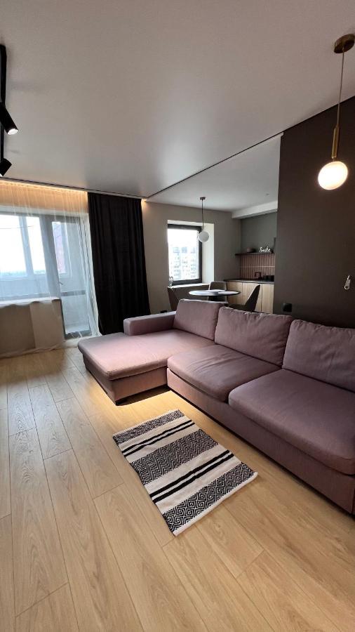 2 Room Modern Apartment View Dnipro Extérieur photo
