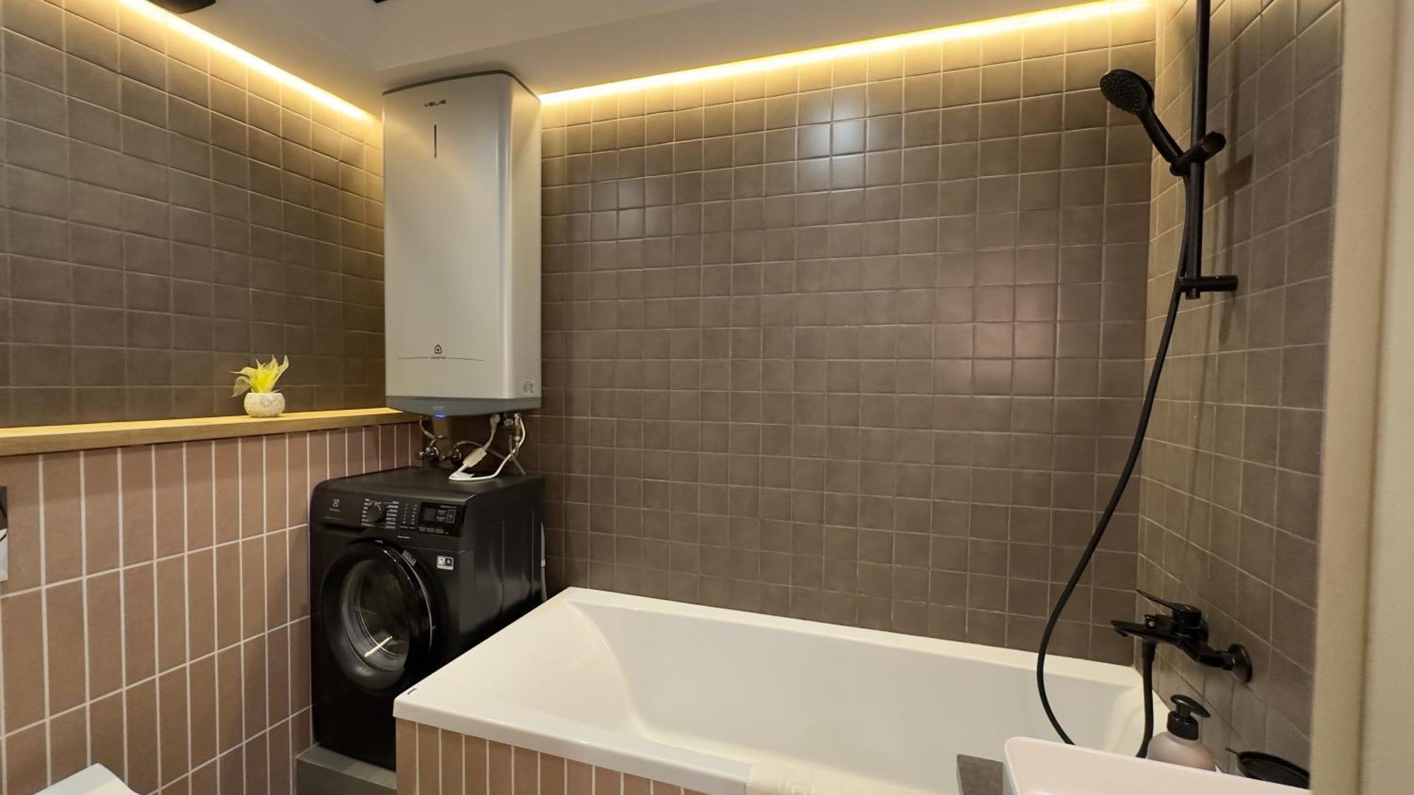 2 Room Modern Apartment View Dnipro Extérieur photo