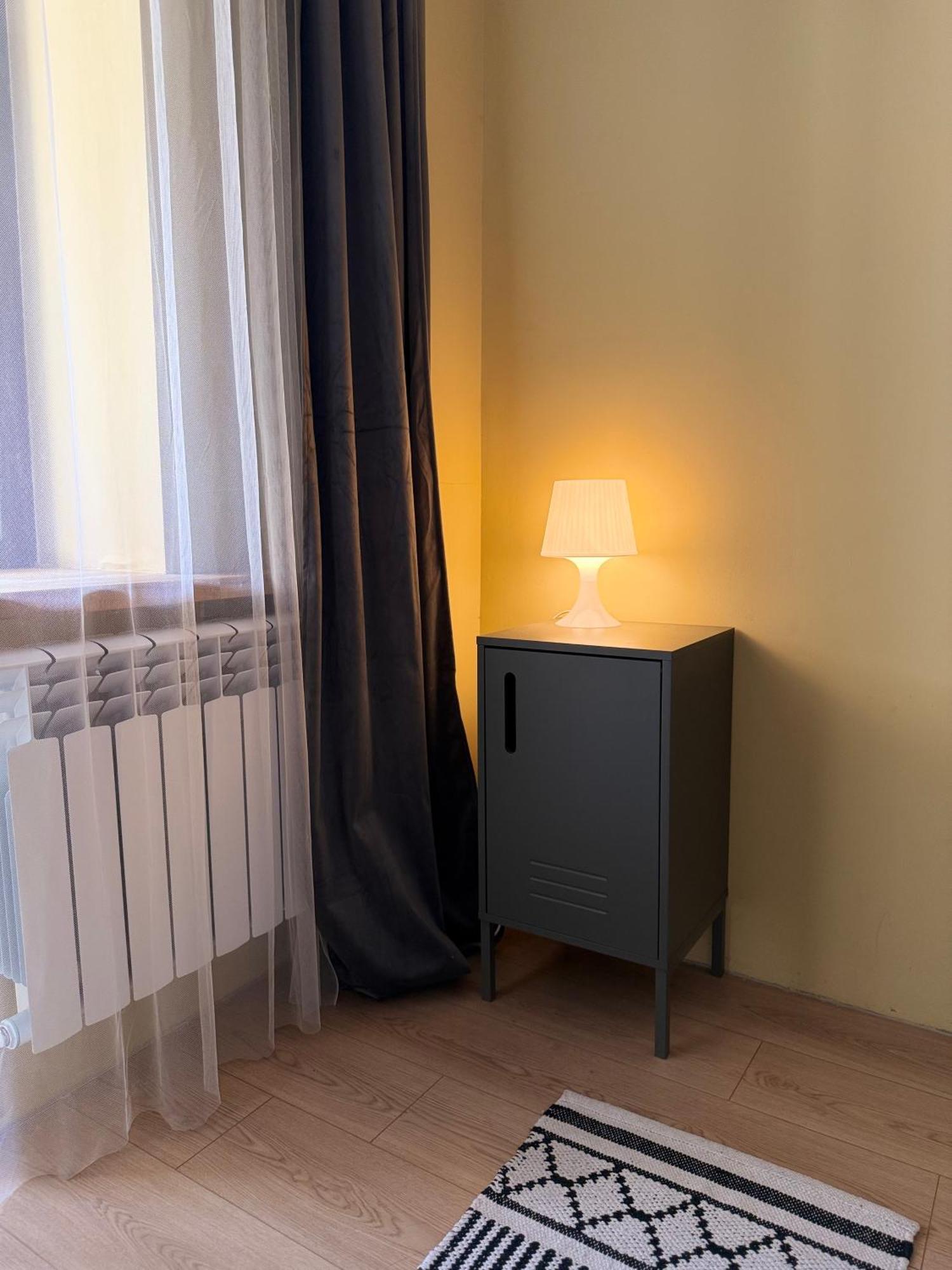 2 Room Modern Apartment View Dnipro Extérieur photo