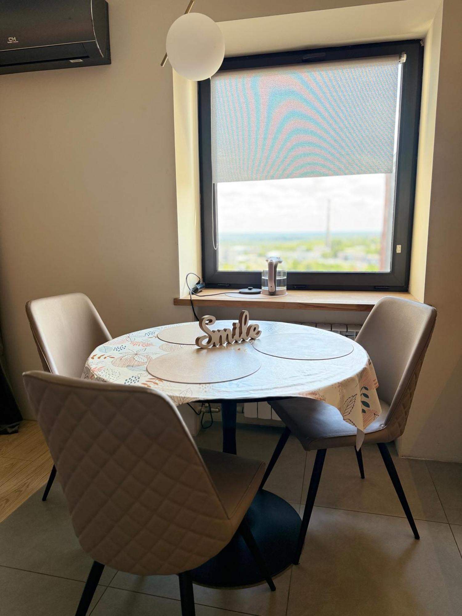 2 Room Modern Apartment View Dnipro Extérieur photo